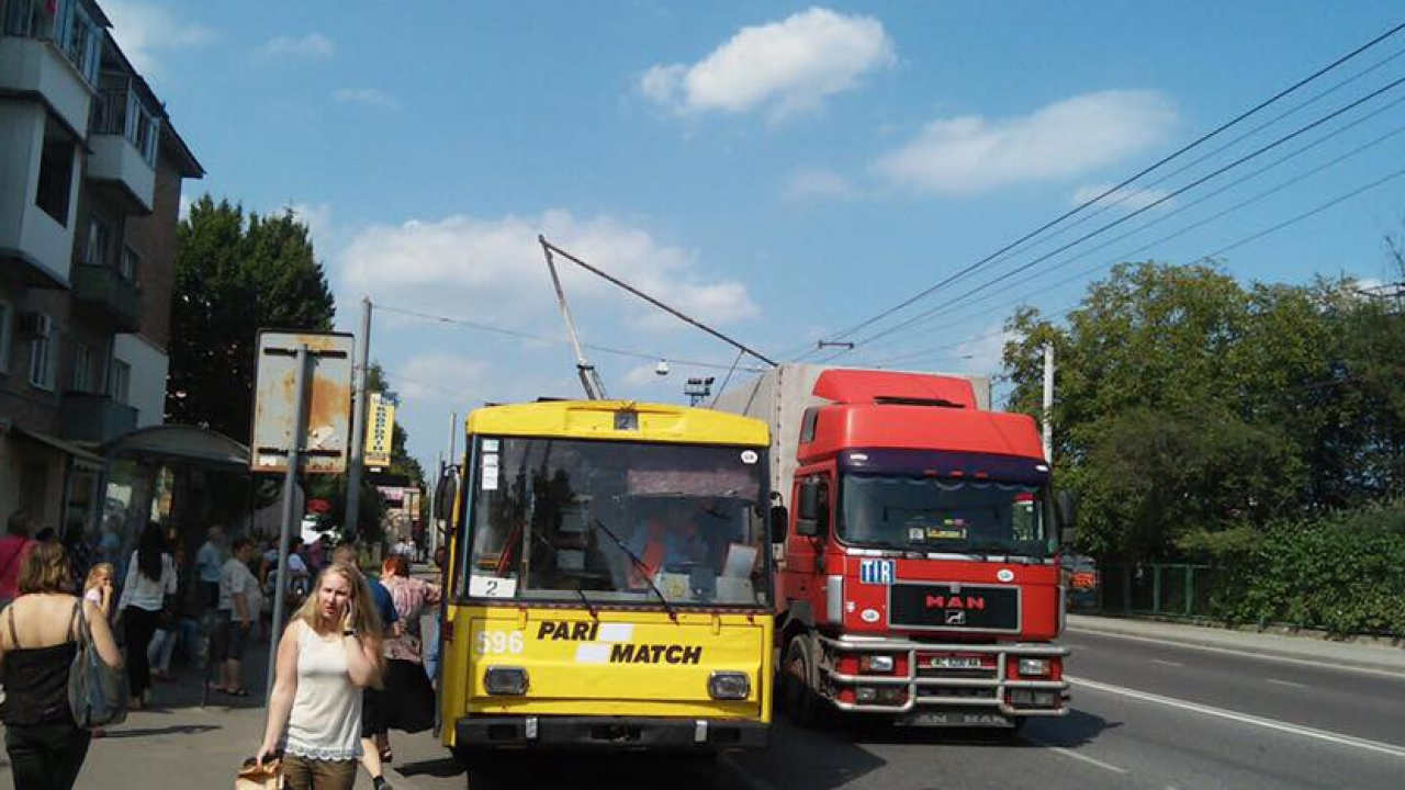 Фото до новини