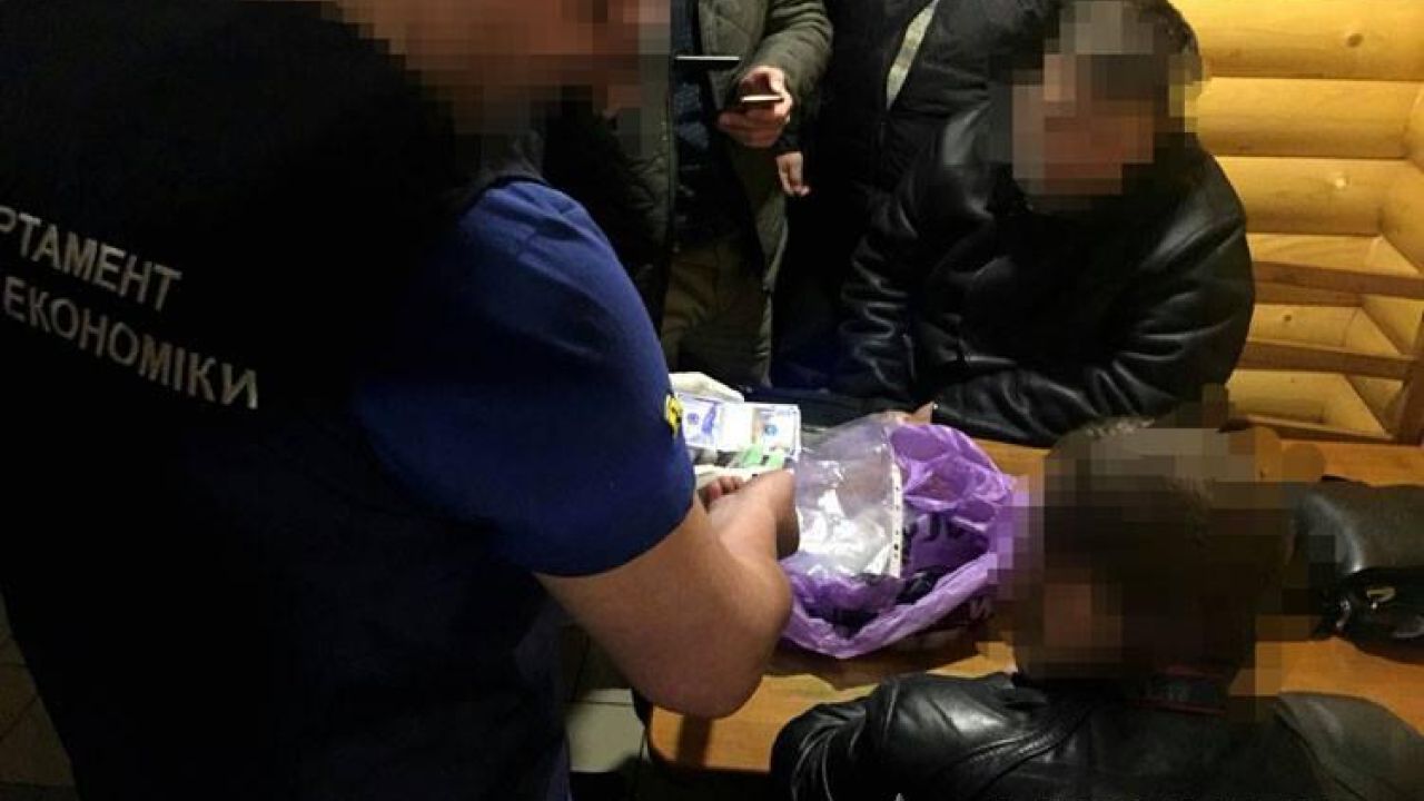 Фото до новини