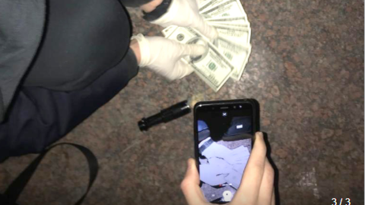 Фото до новини