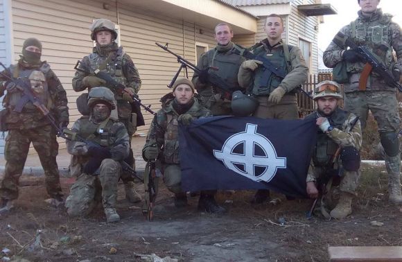 Бійці батальйону «ОУН», який входить до складу «Добровольчого Українського Корпусу «Правого сектору»