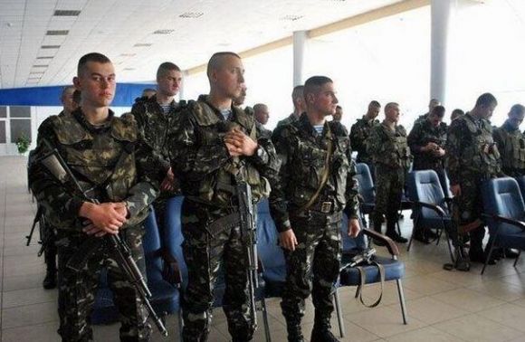Десантники зі Львова в Луганському аеропорті