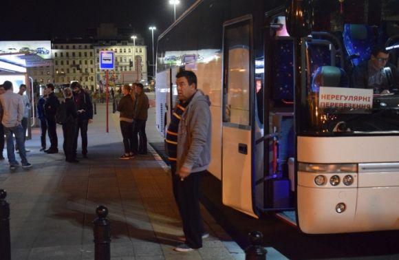 Автобус, у якому Міхеїл Саакашвілі сподівається повернутися в Україну в Краковці на Львівщині