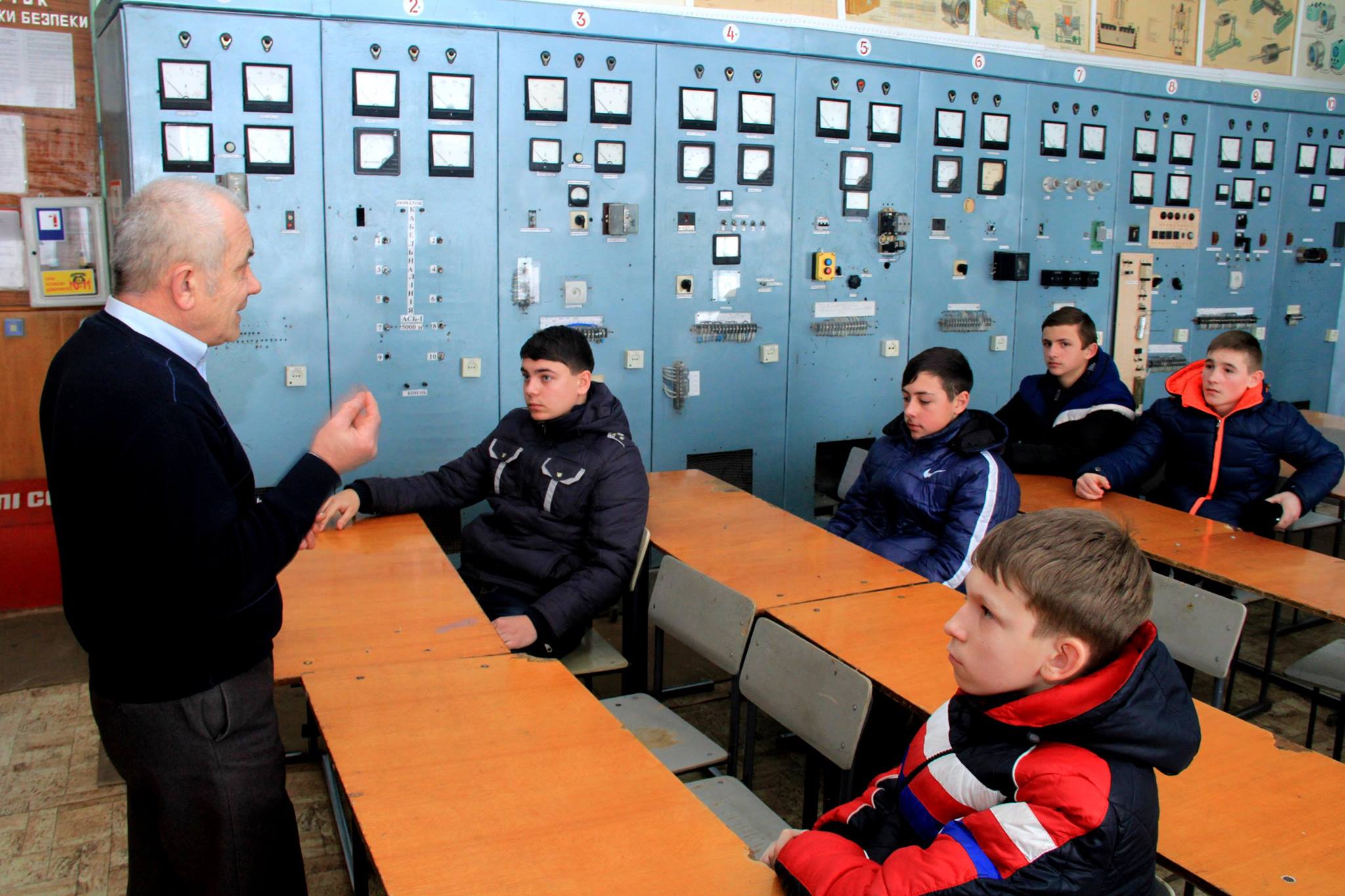 10256662_798861600195352_841725193842714